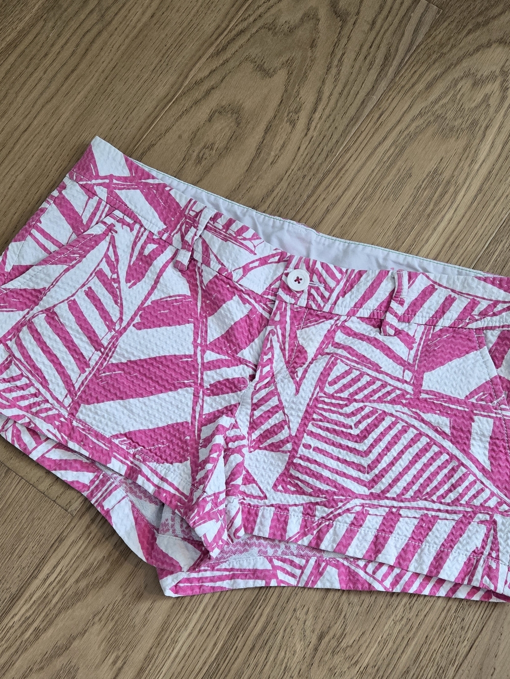 Lilly Pulitzer Walsh Chino Seersucker Geometric Pink Shorts sz 12